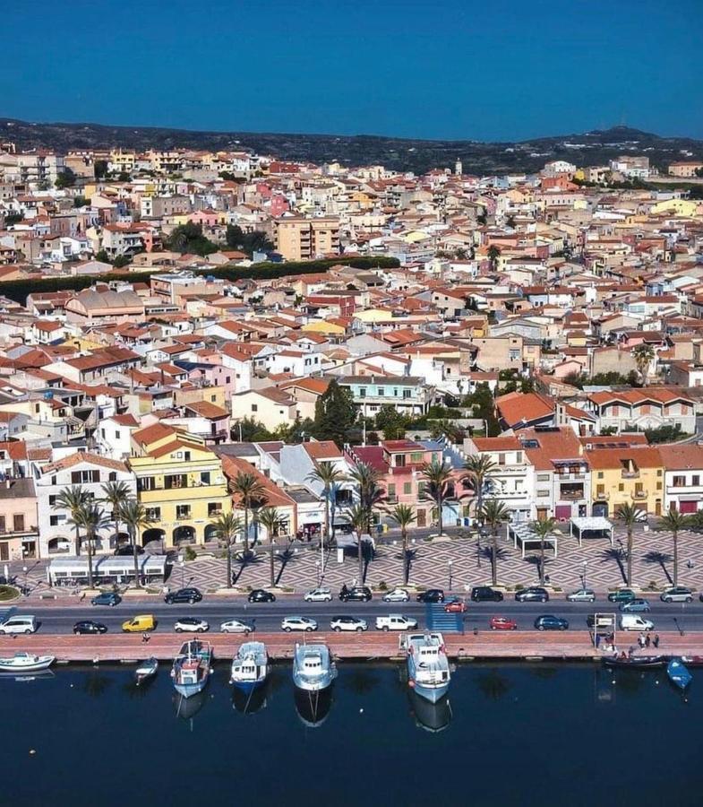 Casa Vacanze Sant'Antìoco Eksteriør billede