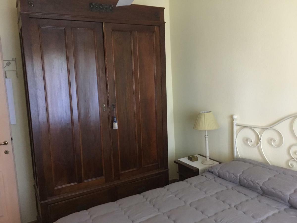 Casa Vacanze Sant'Antìoco Eksteriør billede